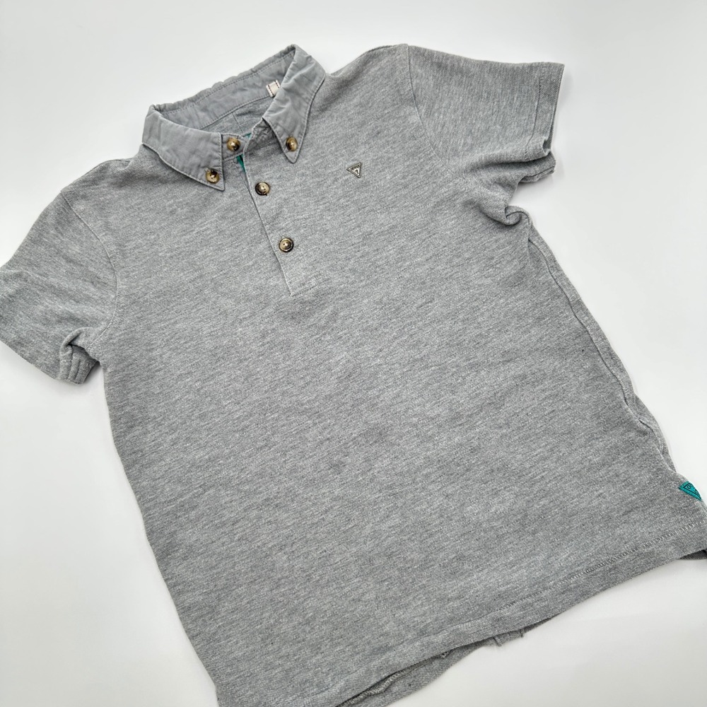 GUESS Boys 7 Gray Pique Polo Shirt Graphic Back Elevated Preppy Academic